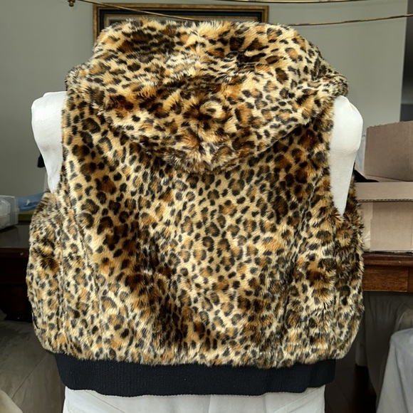 Vintage Forever 21 Faux Cheetah Leopard Fur Hoodie Vest - Picture 12 of 17